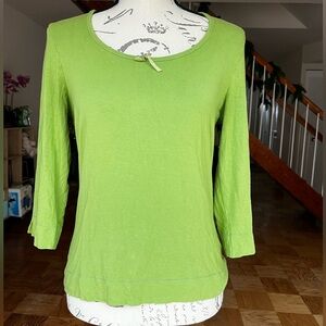 Bright Lime Green Scoop Neck 3/4 Sleeve Top